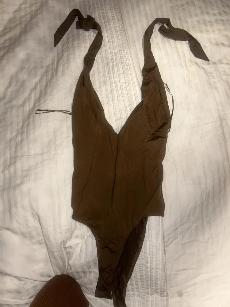 Zara Open Back