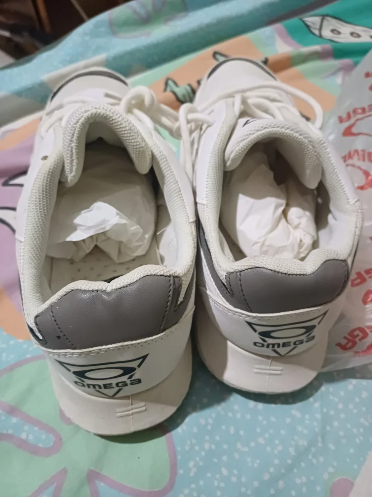 Omega Sneakers, New with tags, size 41, photo 3