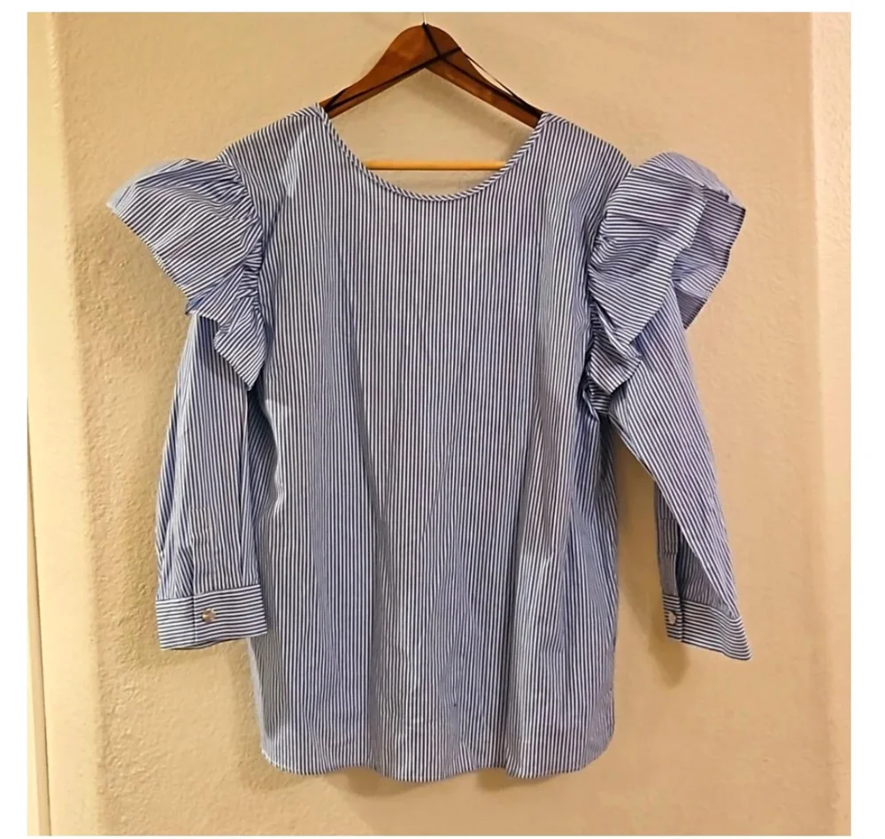 Zara بلوزات