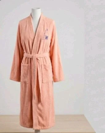 Robes, size XL