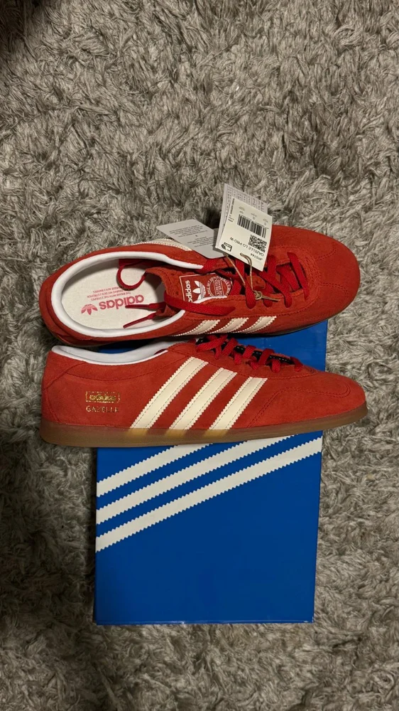 adidas Originals Sneakers