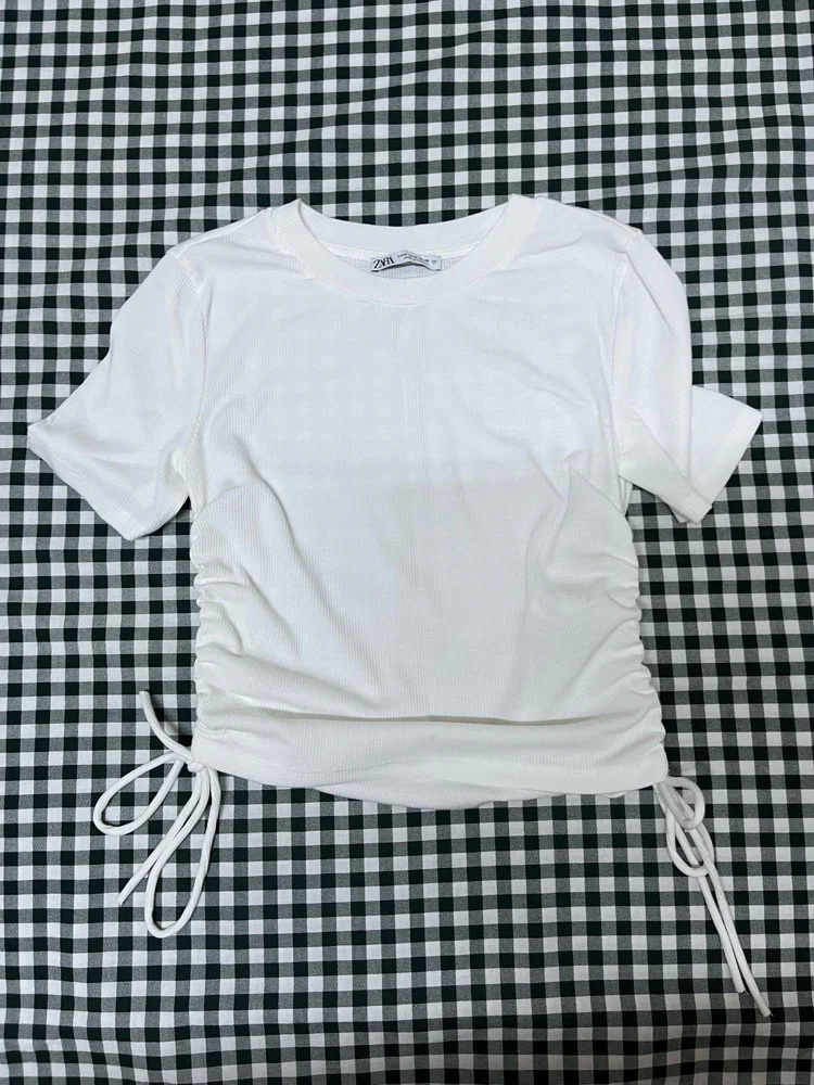 Zara تيشيرتات