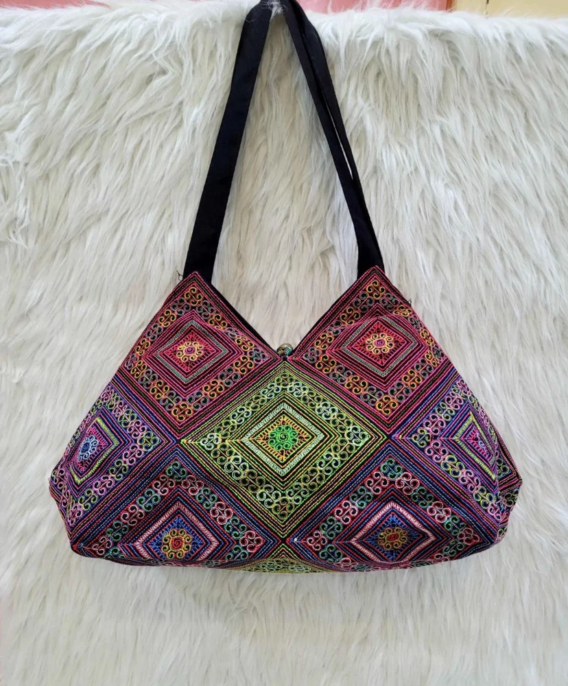 Shoulder Bags