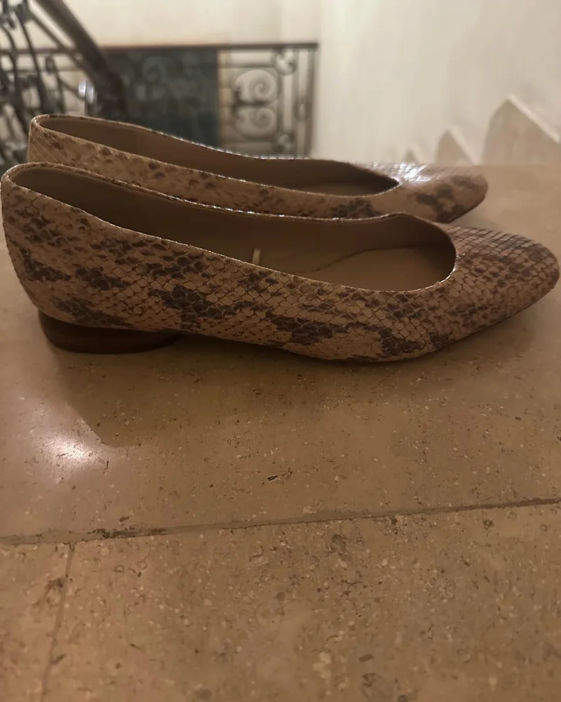 Massimo Dutti Flats