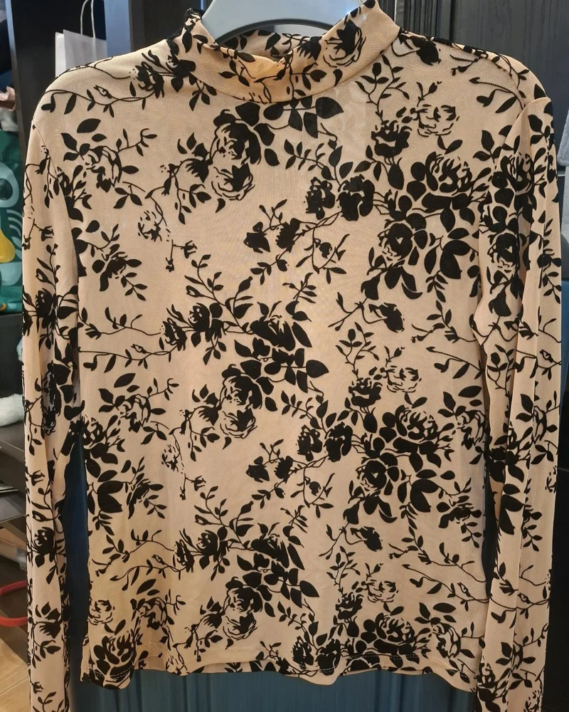 Shein بلوزات