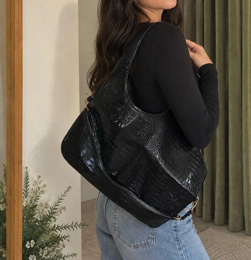 Local Shoulder Bags, New with tags, photo 2
