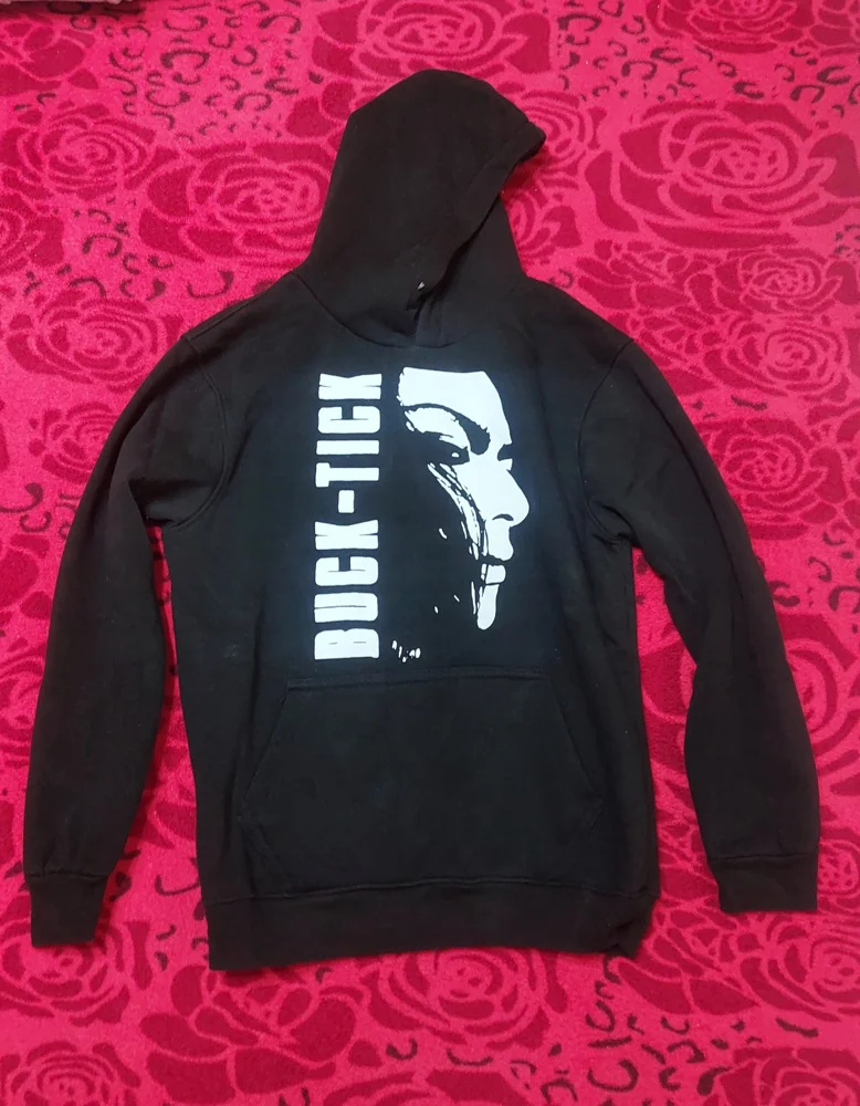 Sweatshirts, size S