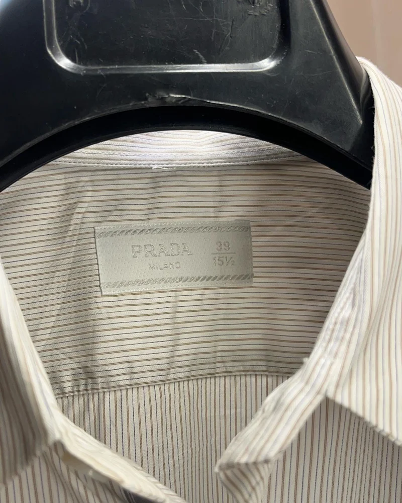 Prada قمصان