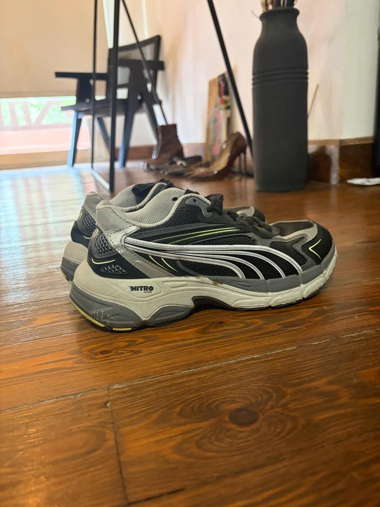 Puma Sneakers