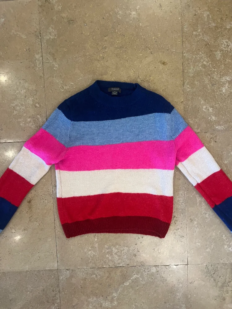 Primark سويترات وبلوفرات