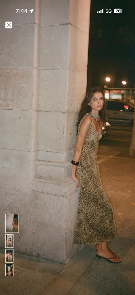 Zara فساتين طويلة