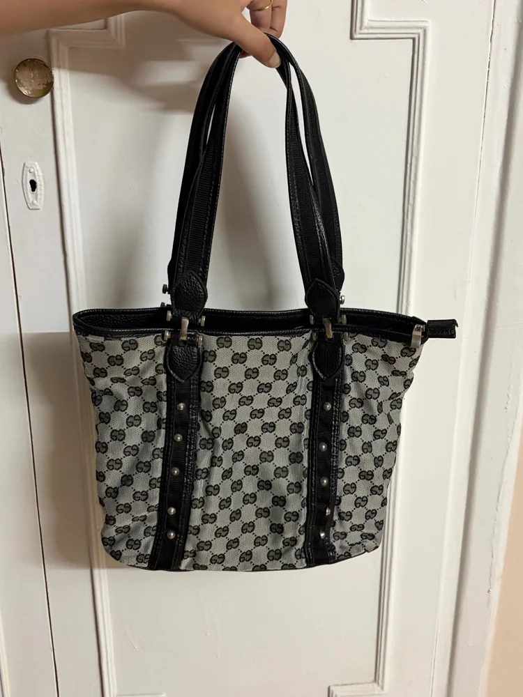 Gucci Shoulder Bag