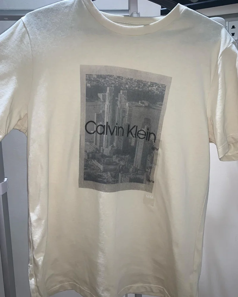 Calvin Klein T-shirts