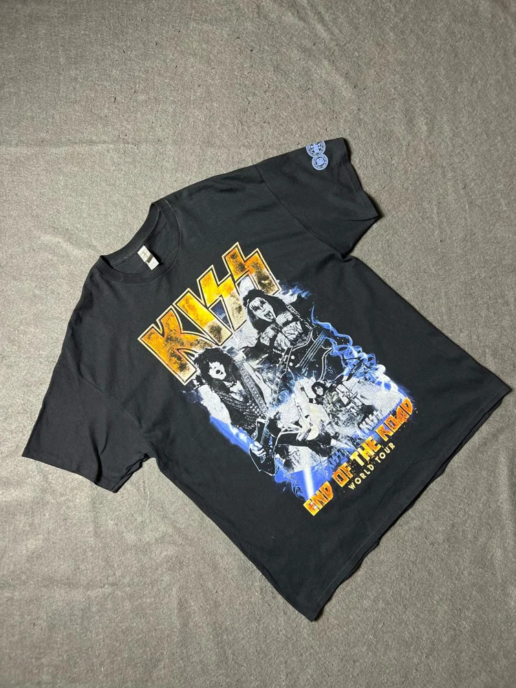 T-shirts