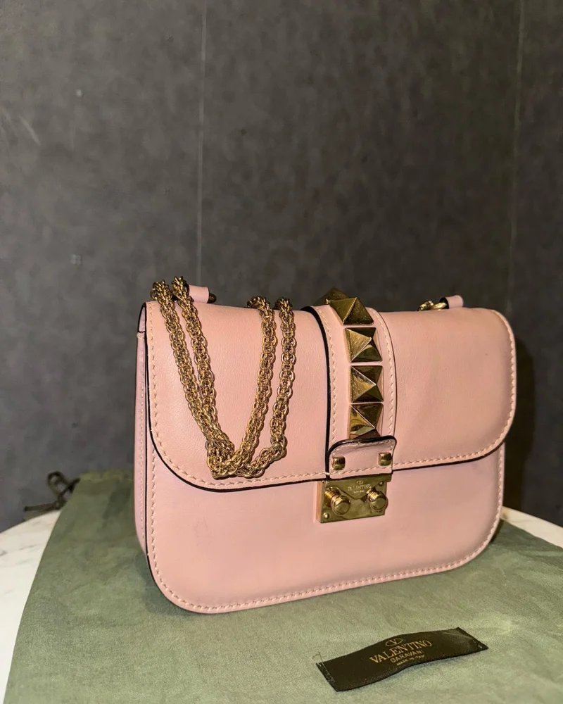 Valentino شنط كروس
