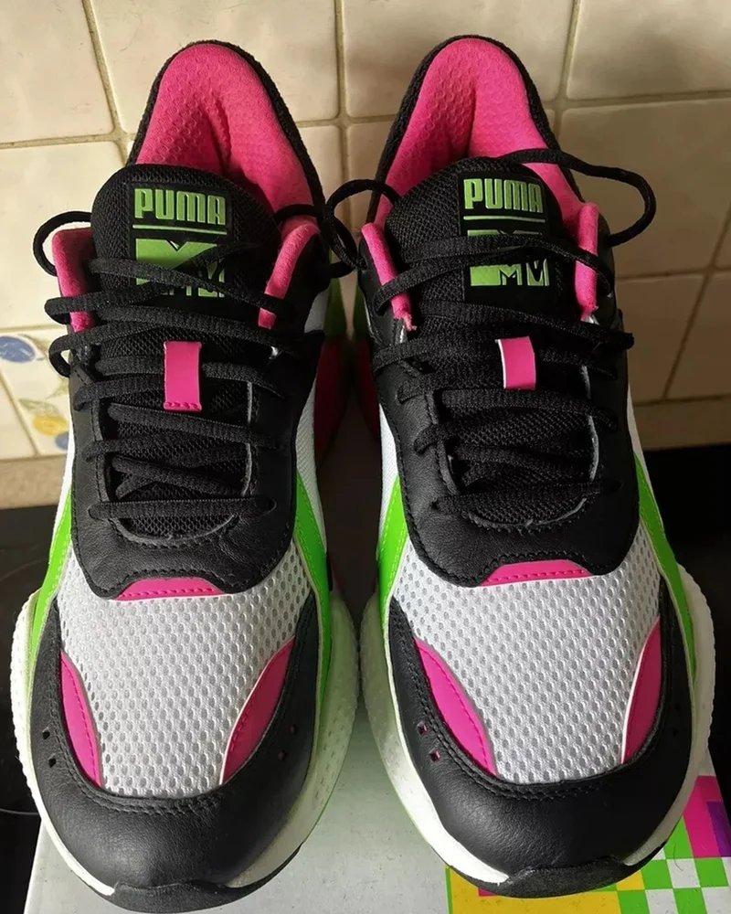 Puma Sneakers
