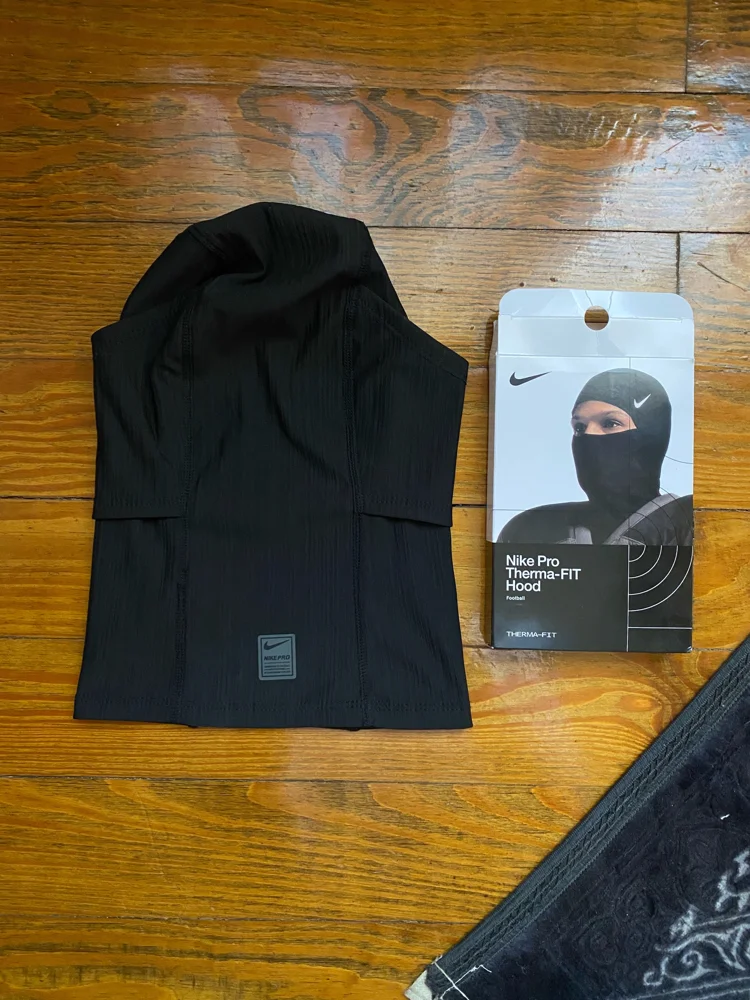 Nike كابات وقبعات، جديدة بالتيكيت، مقاس واحد، صورة 2