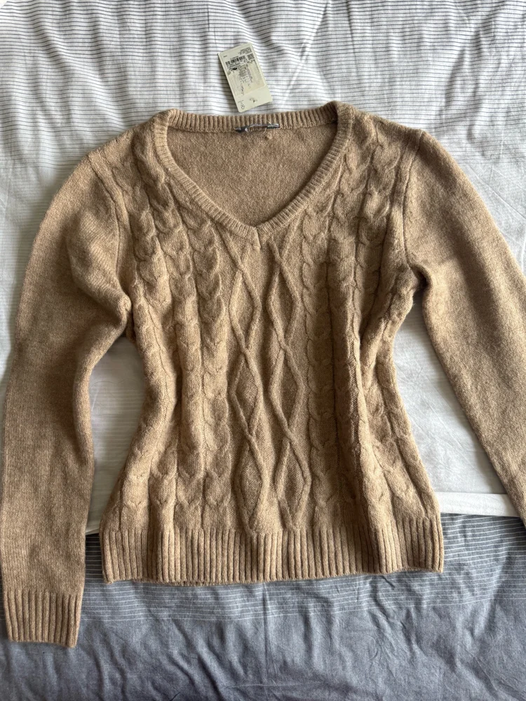 Max Sweaters & Pullovers