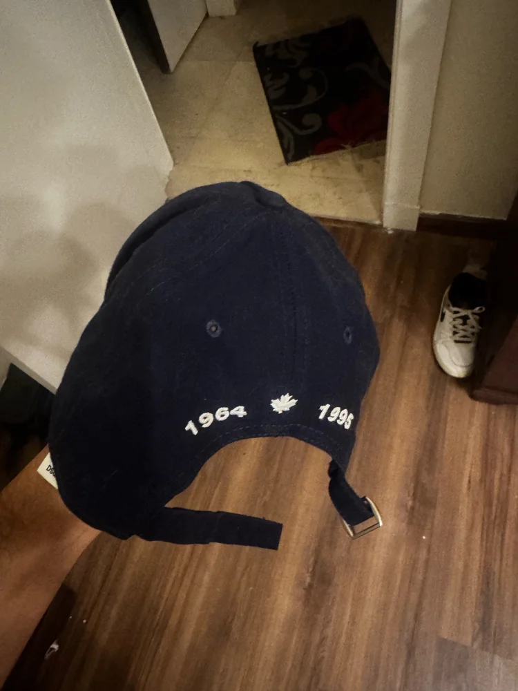 Dsquared2 Hats & Caps, Very good, one size, photo 2