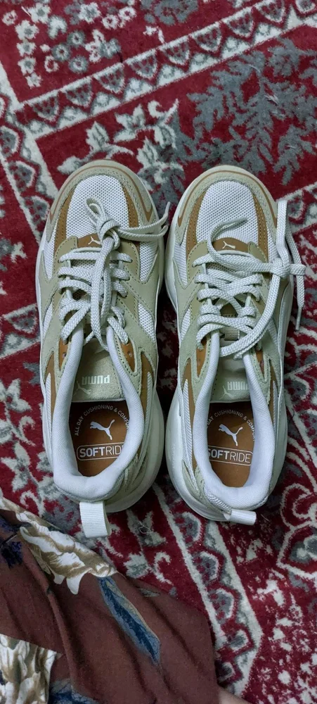 Puma سنيكرز