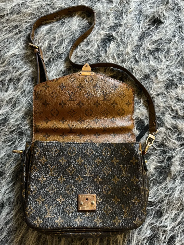 Louis Vuitton Shoulder Bag, size Other, photo 5