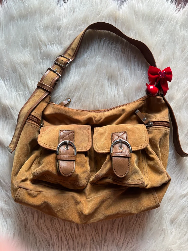 Shoulder Bags