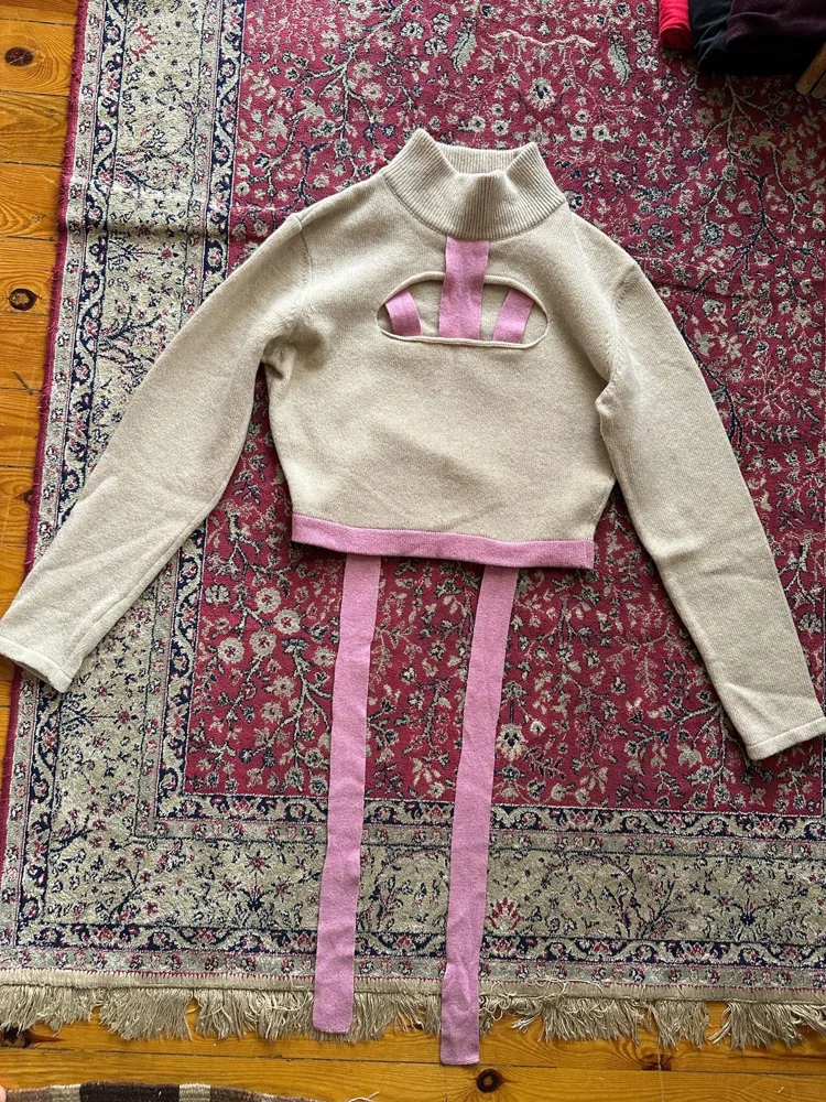 Sweaters & Pullovers