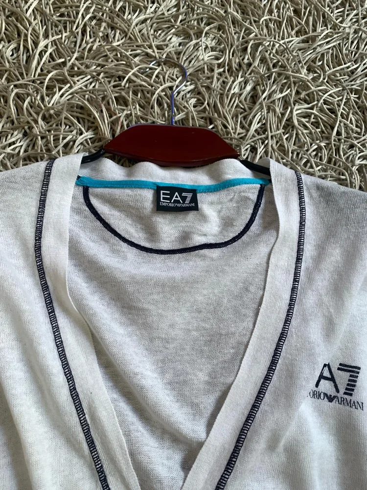 Emporio Armani كارديجان