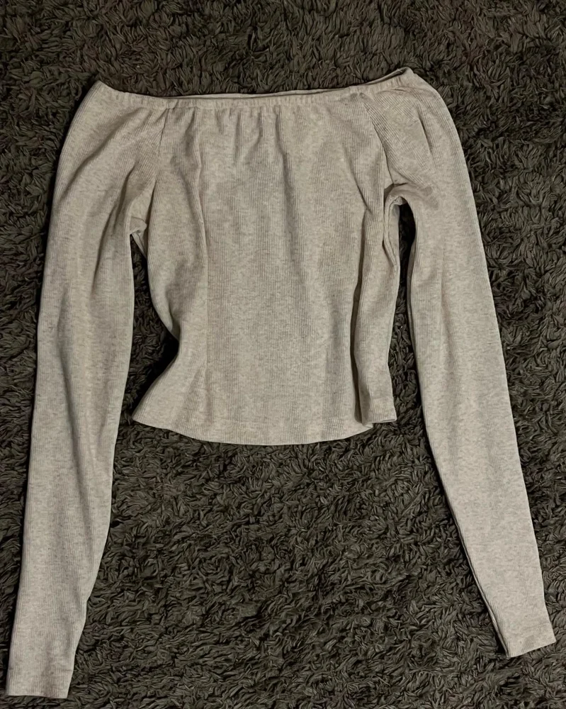 RAViN Crop Tops