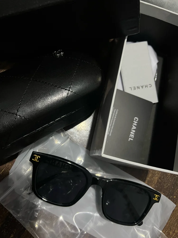 Chanel Sunglasses, New with tags, photo 3