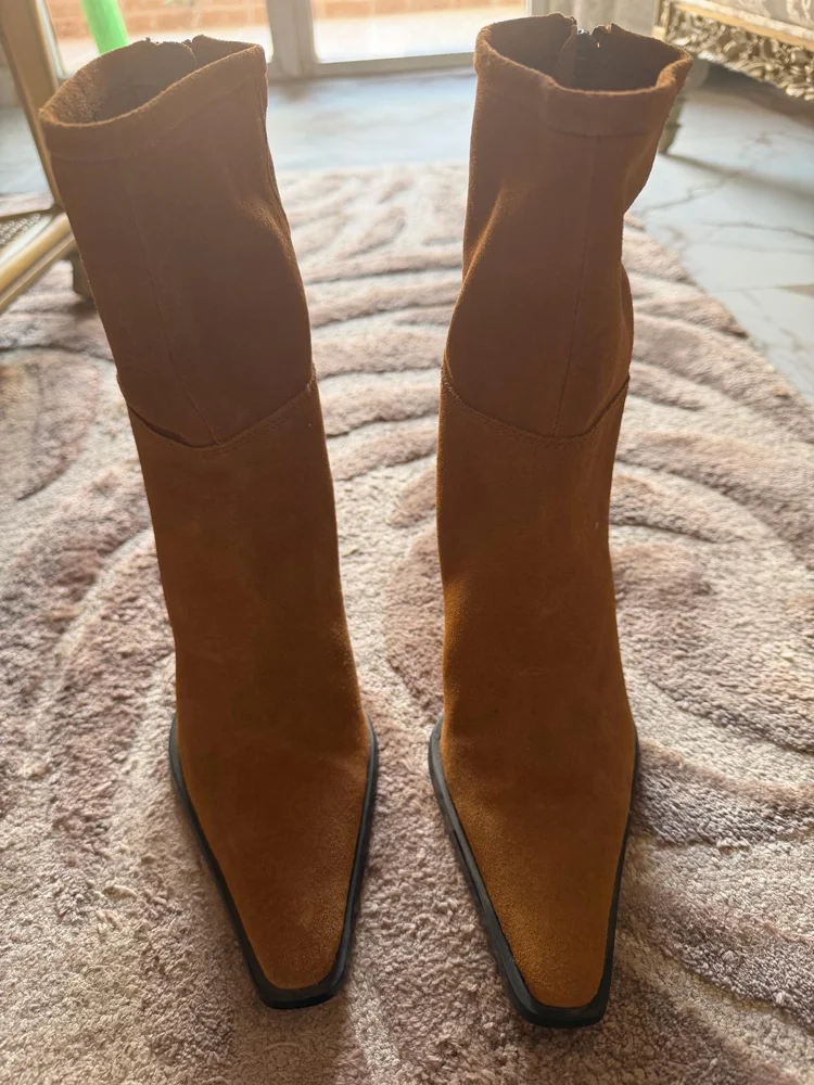 Zara بوت