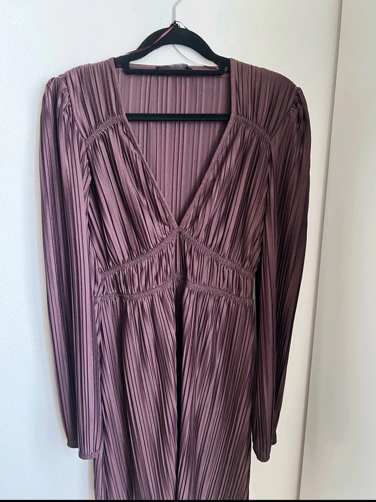Zara Mini Dresses
