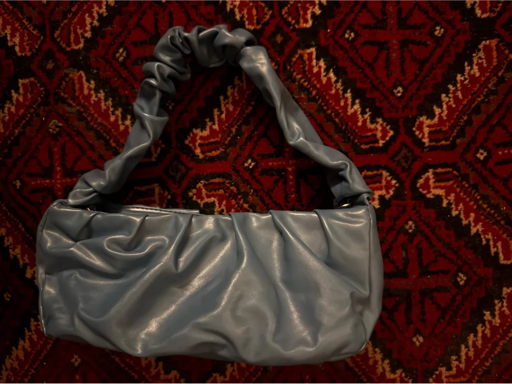Shoulder Bags