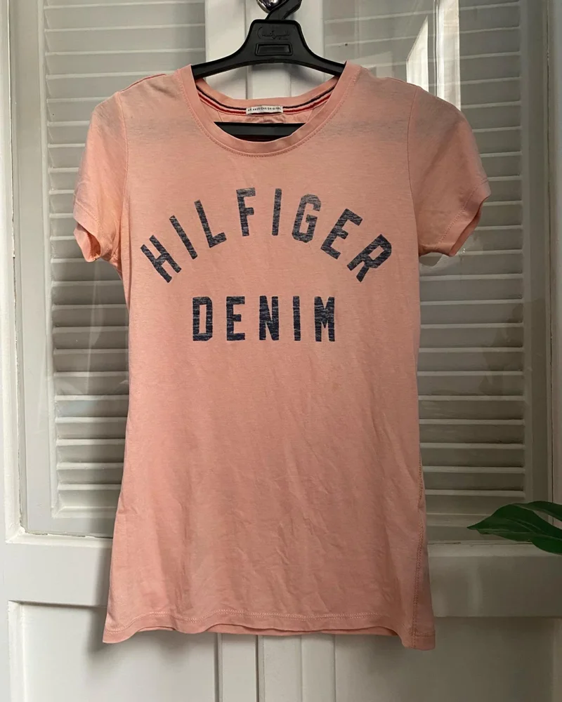 Tommy Hilfiger T-shirts