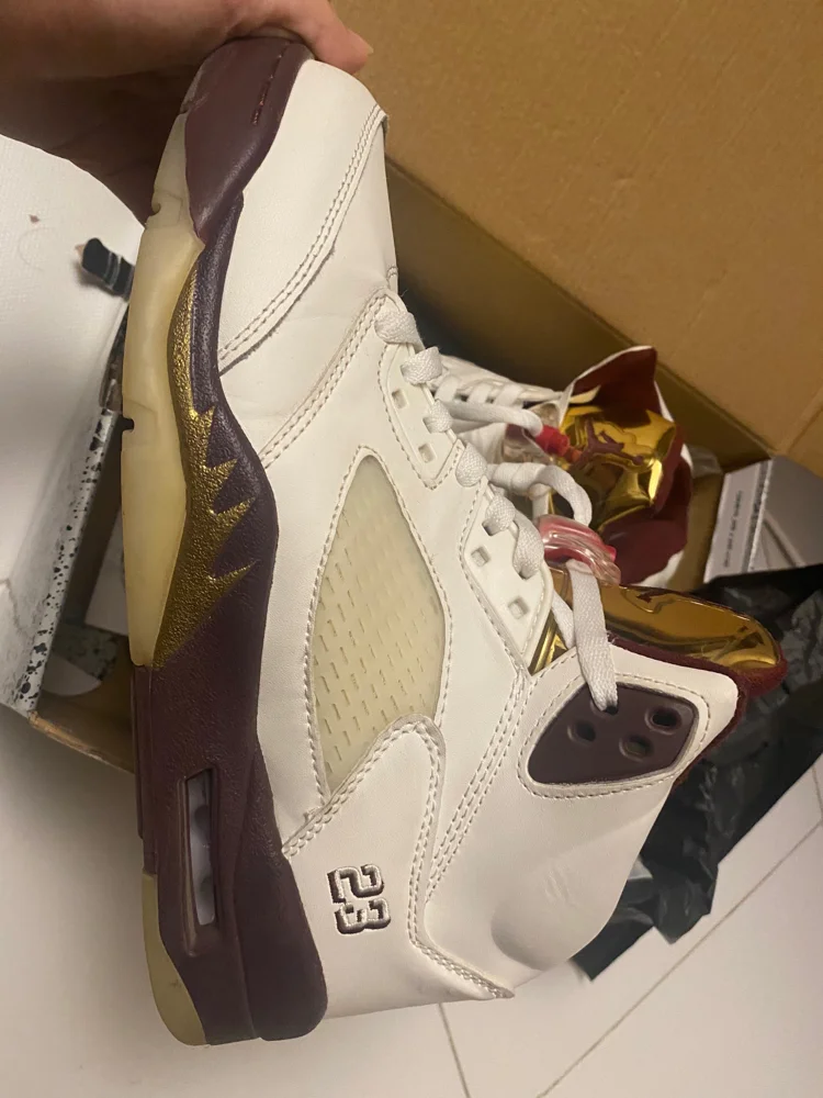 Air Jordan Sneakers