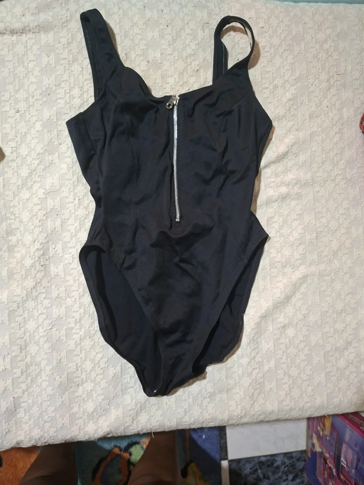 La blanca One-Piece Swimsuits