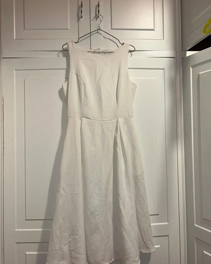 Trendyol Midi Dresses
