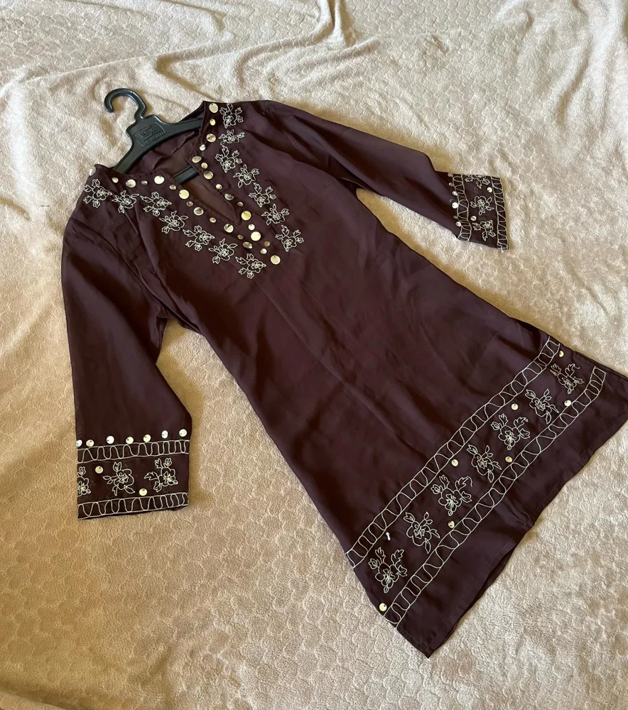 Midi Dresses