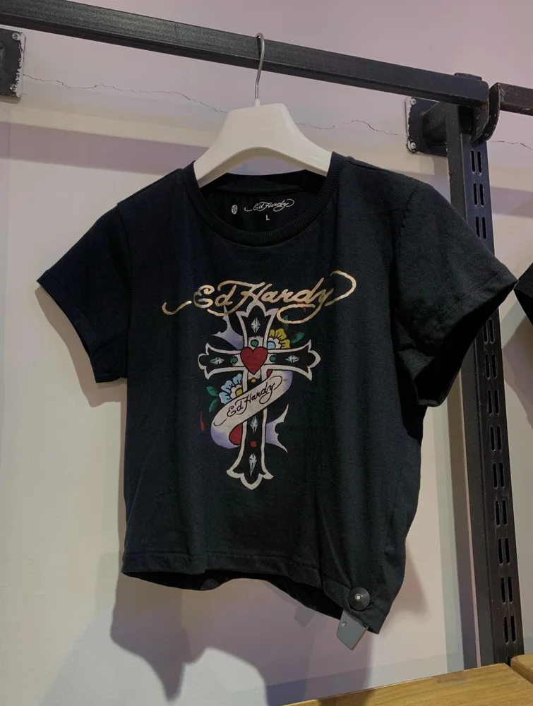 Ed Hardy تيشيرتات