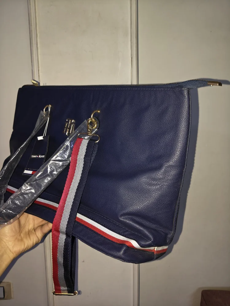 Tommy Hilfiger Shoulder Bags, New with tags, photo 2