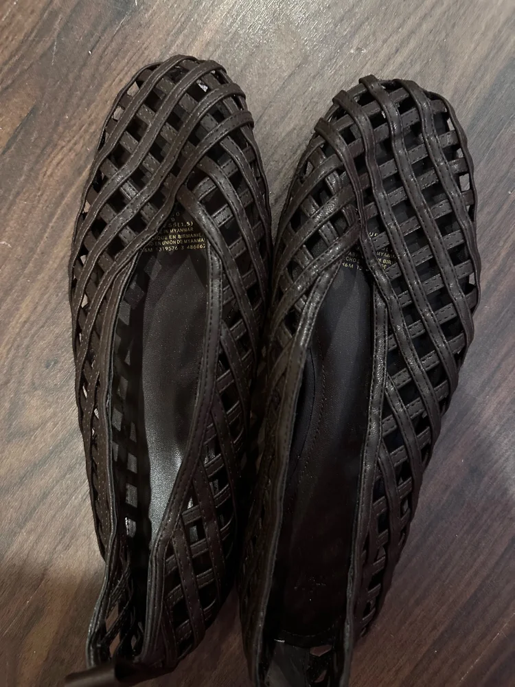 H&M Flats
