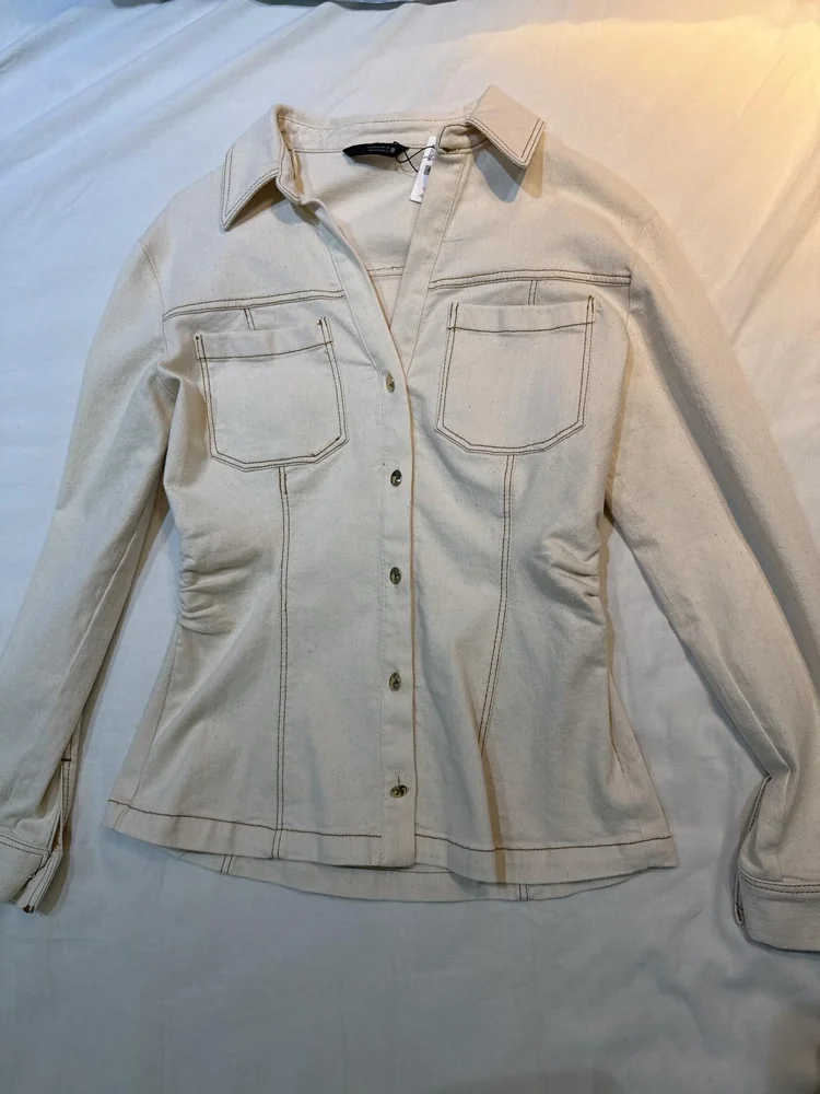 Zara سويترات وبلوفرات