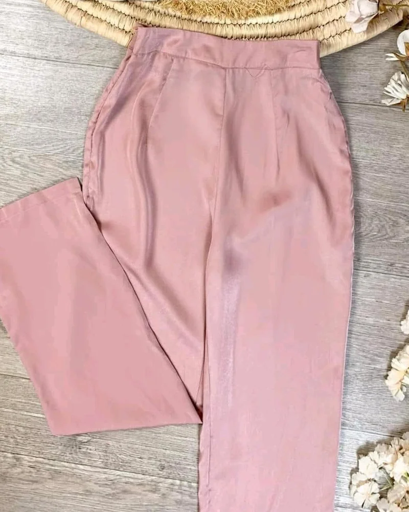 Shein بنطلونات