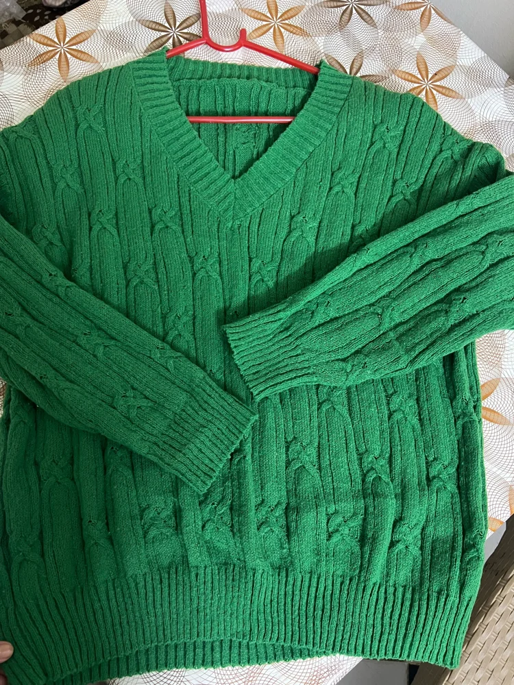 Sweaters & Pullovers