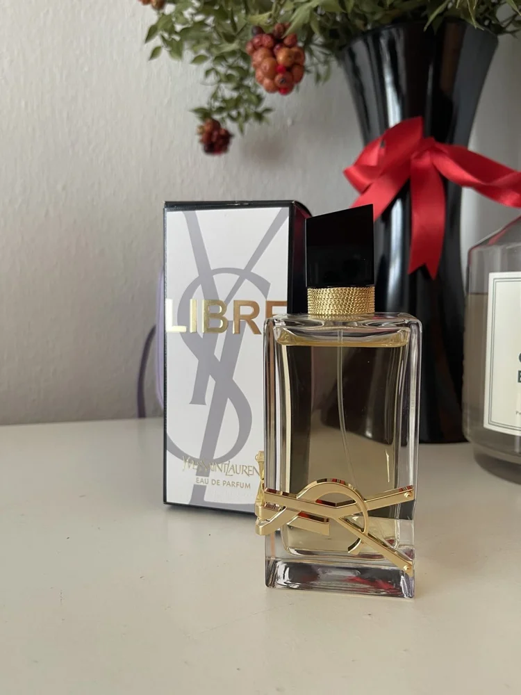 Yves Saint Laurent Perfume