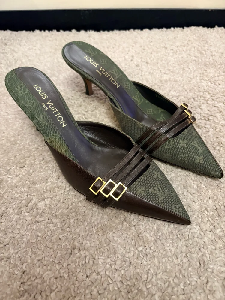 Louis Vuitton Flip-flops
