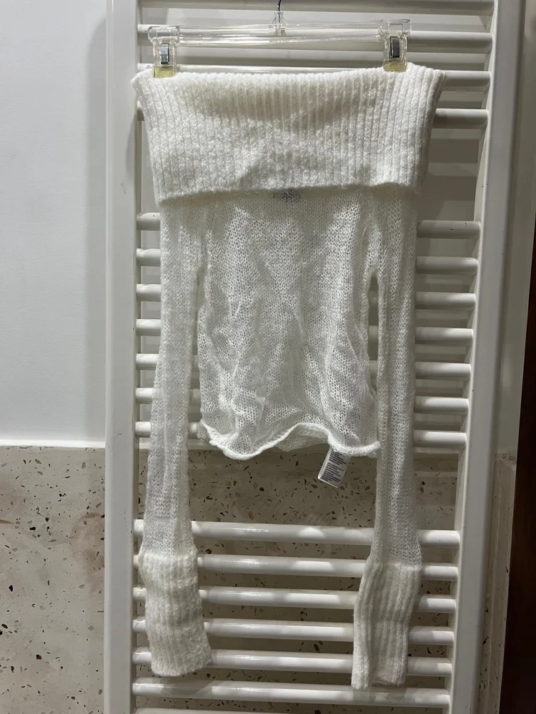 Urban Outfitters Sweaters & Pullovers