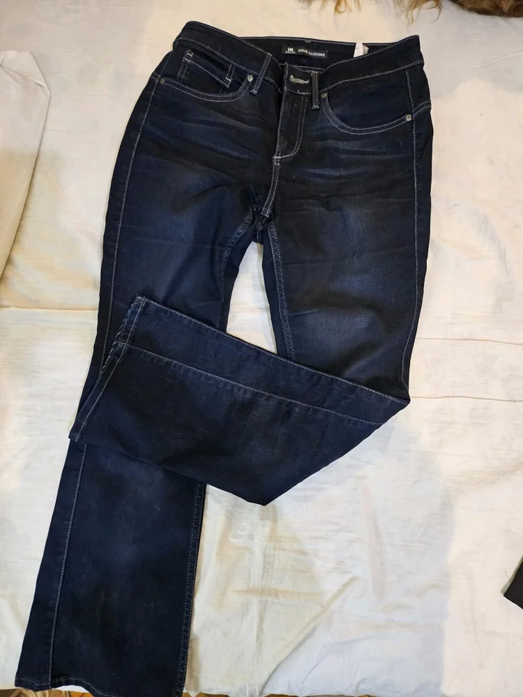 Lee Jeans