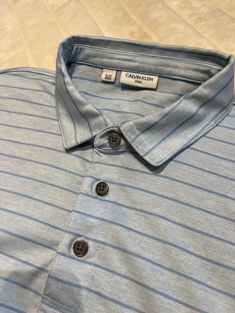 Calvin Klein T-shirts, size XL, photo 2