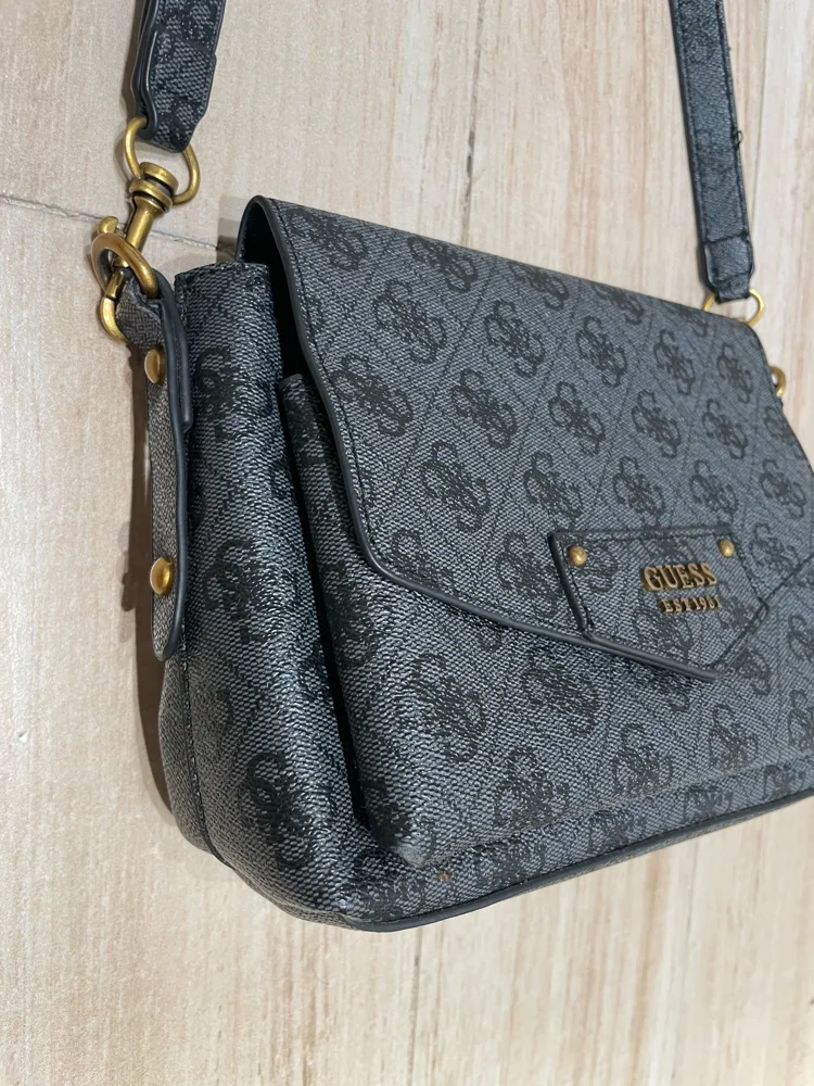 GUESS Cross-Body Bags, Good, photo 4